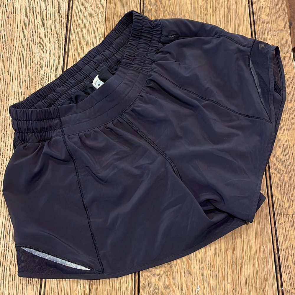 Lululemon hotty hot short